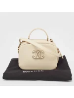 ⁦CC quilted two-way vanity bag⁩ – תמונה ⁦6⁩