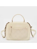 ⁦CC quilted two-way vanity bag⁩ – תמונה ⁦4⁩