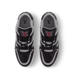 ⁦LV Trainer Sneaker⁩ – תמונה ⁦3⁩
