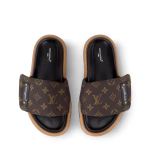 ⁦Pool Pillow Flat Comfort Mule⁩ – תמונה ⁦4⁩