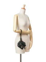 ⁦2021 Quilted Lambskin Cube Chain Wristlet Case vanity bag⁩ – תמונה ⁦2⁩