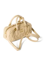 ⁦MIU MIU Arcadie Matelassé Tote Bag⁩ – תמונה ⁦12⁩