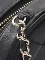 ⁦2020 CC Quilted Calfskin Round Clutch with Chain crossbody bag⁩ – תמונה ⁦6⁩