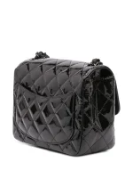 ⁦2021-2024 Mini Square Classic Patent So Black Single Flap crossbody bag⁩ – תמונה ⁦2⁩