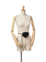 ⁦2021 Mini Lambskin CC in Love Heart belt bag⁩ – תמונה ⁦2⁩