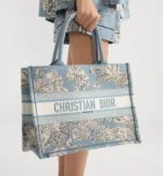 ⁦Dioriviera Medium Dior Book Tote⁩ – תמונה ⁦2⁩