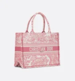 ⁦Medium Dior Book Tote⁩ – תמונה ⁦16⁩