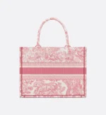 ⁦Medium Dior Book Tote⁩ – תמונה ⁦15⁩