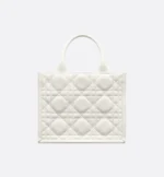 ⁦Small Dior Book Tote⁩ – תמונה ⁦20⁩
