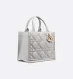 ⁦Small Dior Book Tote⁩ – תמונה ⁦15⁩