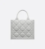 ⁦Small Dior Book Tote⁩ – תמונה ⁦14⁩