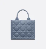⁦Small Dior Book Tote⁩ – תמונה ⁦2⁩