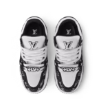 ⁦LV Trainer Maxi Sneaker⁩ – תמונה ⁦2⁩