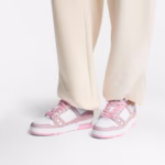 ⁦LV Trainer Sneaker⁩ – תמונה ⁦5⁩