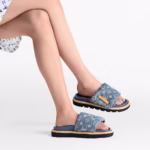 ⁦Pool Pillow Flat Comfort Mule⁩ – תמונה ⁦10⁩