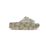 GUCCI Beige Slides