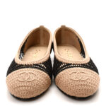 ⁦Chanel Raffia Black Beige Ballet Flat⁩ – תמונה ⁦5⁩