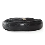 ⁦Chanel Leather Handbag⁩ – תמונה ⁦5⁩