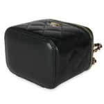 ⁦Chanel Black Quilted Lambskin Pearl Crush Small Box Bag⁩ – תמונה ⁦4⁩