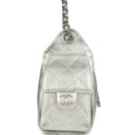 ⁦Chanel Mini 25 Metallic Silver Caviar Bucket Bag⁩ – תמונה ⁦4⁩