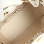 ⁦Chanel Small 25 Hobo Bag White Caviar⁩ – תמונה ⁦10⁩