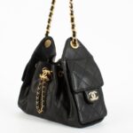 ⁦Chanel Mini 25 Hobo Bag Black Caviar⁩⁩ – תמונה ⁦2⁩