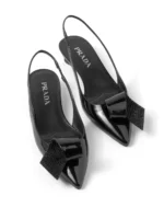 ⁦Prada Logo-Plaque Pumps⁩ – תמונה ⁦5⁩